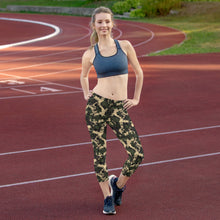 Load image into Gallery viewer, Womens Army Camo Capri Leggings with Honeycombs